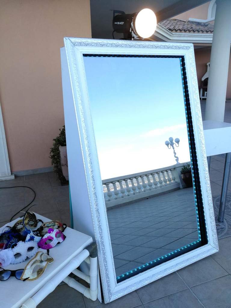 Photobooth Miroir Magic pour événements à Cannes